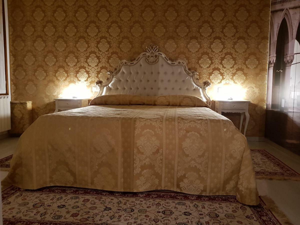 La Residenza Di Carlo Close To Piazza San Marco Venedik Dış mekan fotoğraf